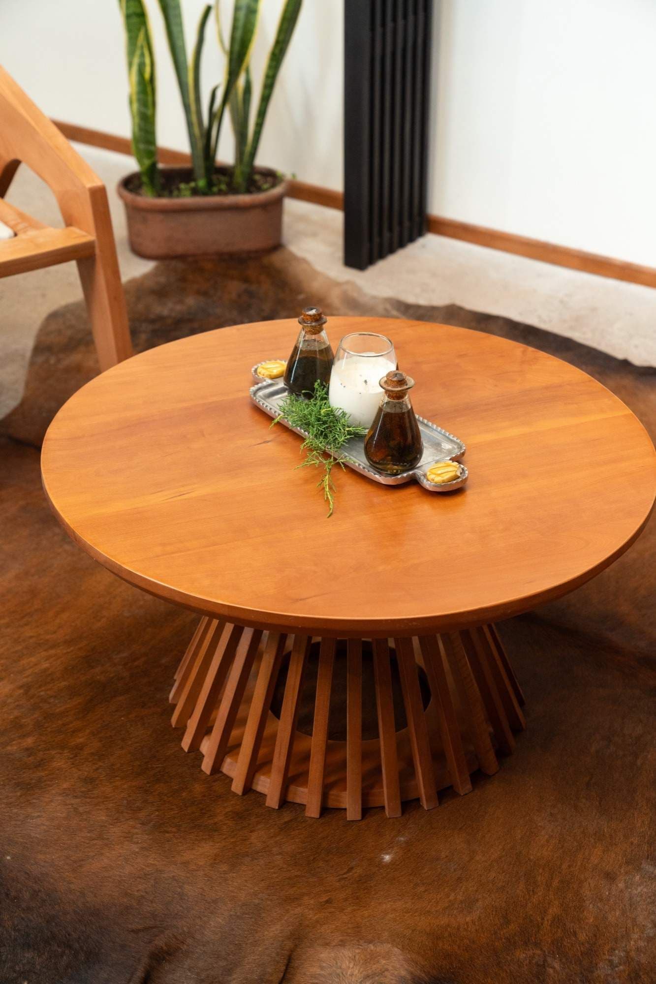 Mesa Centro Ferrara, Madera maciza, ancho 110 cm, foto 1 de 2