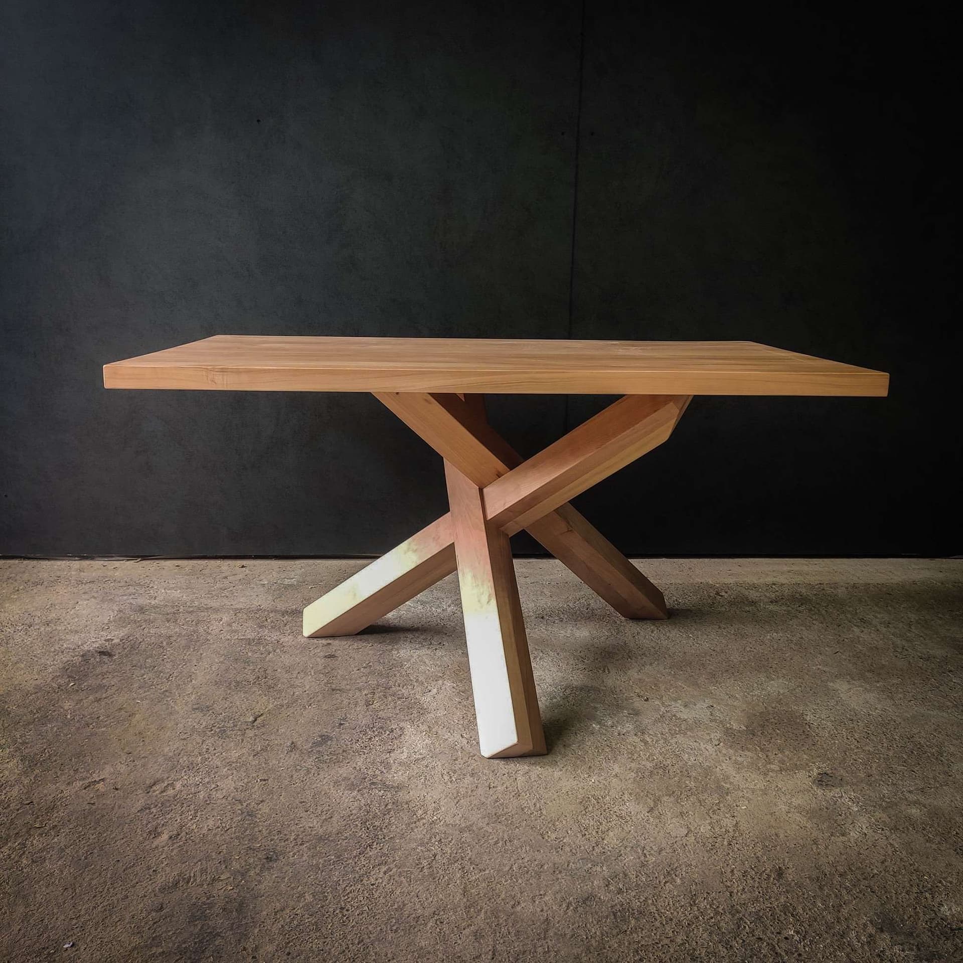 Mesa de comedor Tripode, Madera maciza, ancho 220 cm, foto 6 de 11